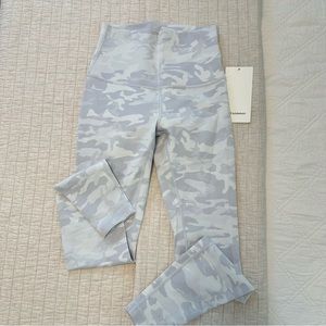 Lululemon Wunder Under Leggings